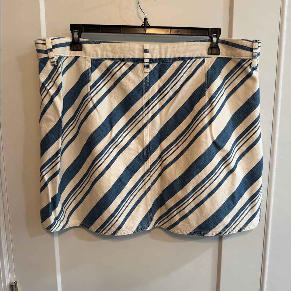 Universal Thread Diagonal Striped Mini Skirt - image 2